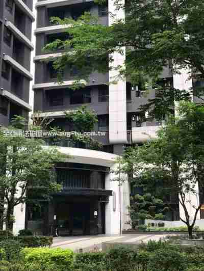 法拍新北市板橋區聯上涵翠-華江一路522號-亞東法拍電梯大樓2,804萬