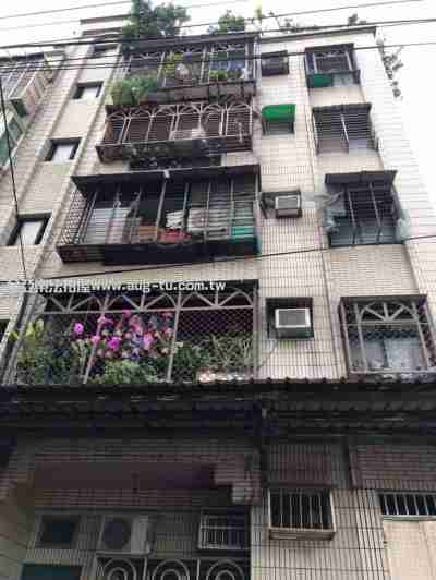 法拍新北市板橋區3樓-金門街151巷-亞東法拍公寓687萬